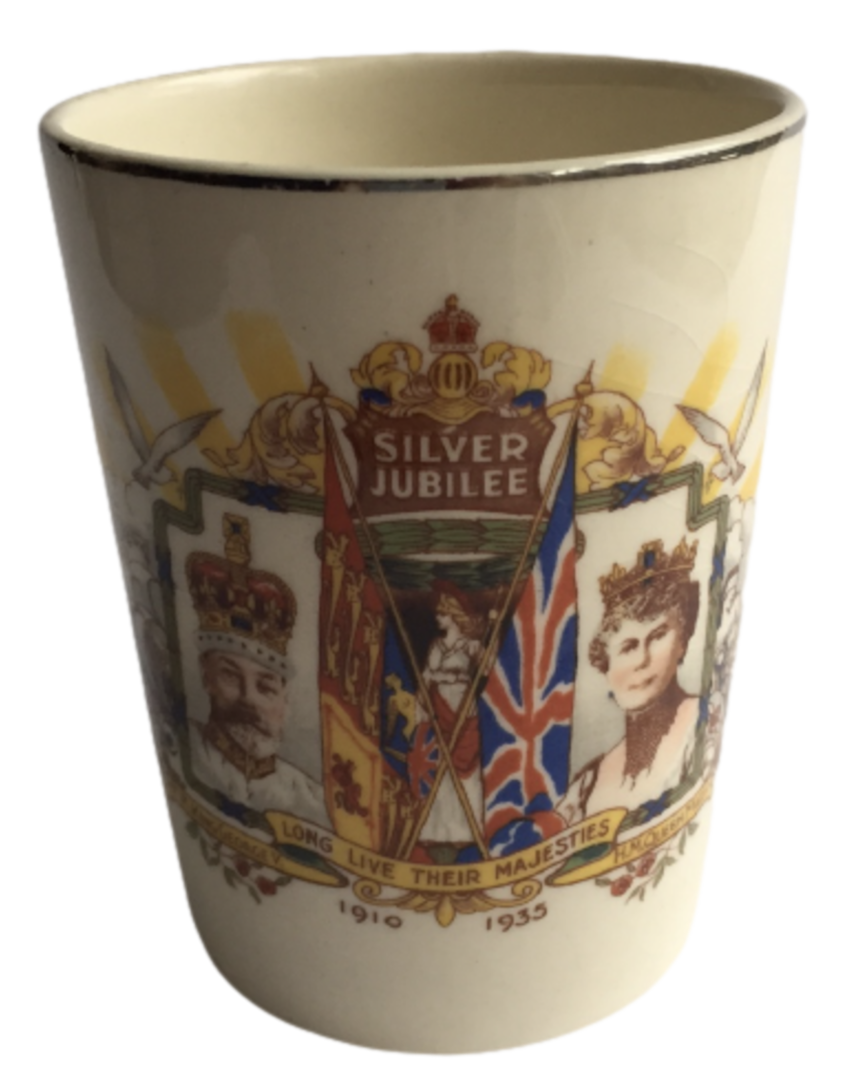 Becher antik - Silver Jubilee King George V Queen Mary 1910 - 1935