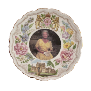 Teller Queen Mum Queen Elizabeth Favourite Flowers LE