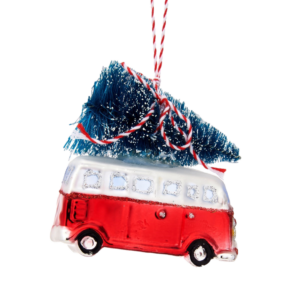 Weihnachtskugel Camper mit Weihnachtsbaum aus Glas und Glitter von Sass and Belle